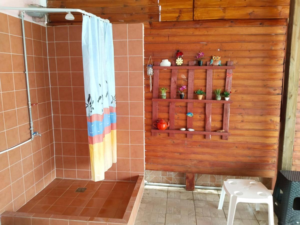 Maria Lemoni Swimming Pool Apartment Néa Szkióni Kültér fotó